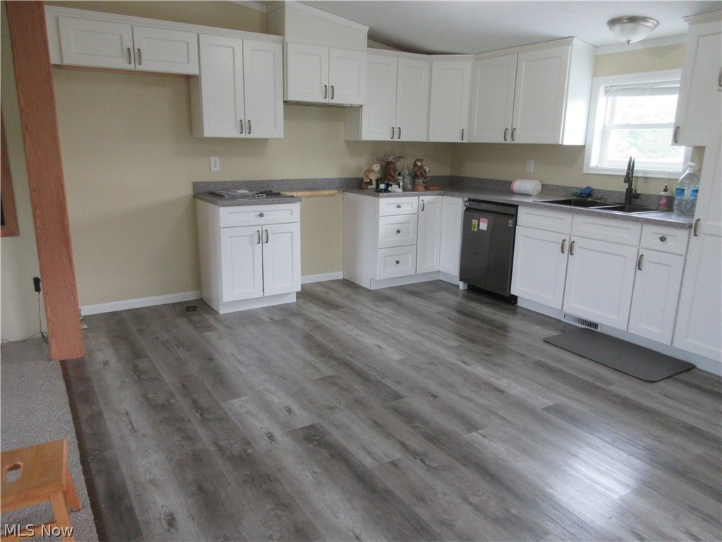 5232 Russell Road Andover, OH 44003 - Photo 5 of 16