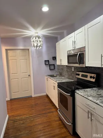 $74,900 | 10860 Main Street, Cynthiana, IN 47612