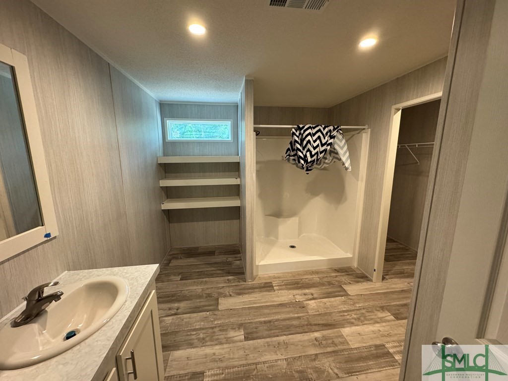 1903 John Wells Road Hinesville, GA 31313 - Photo 5 of 14 Gallery Image 5
