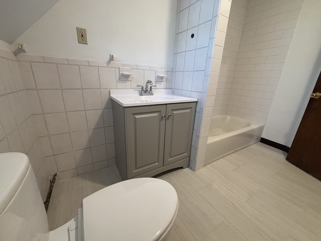 36 Edson Street, Unit 3 Boston, MA 02124 - Photo 8 of 10 Gallery Image 8