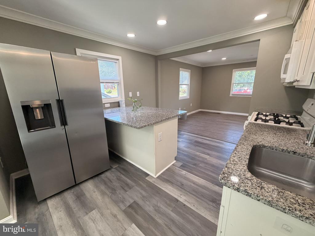 8 South Reed Street Bel Air, MD 21014 - Photo 4 of 23 Modern kitchen with sleek finishes.