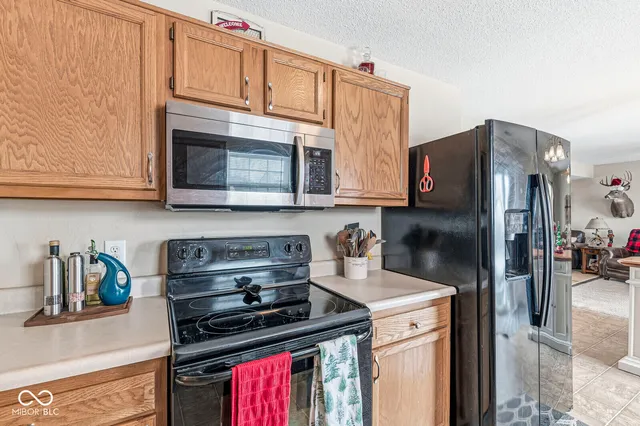 $285,000 | 342 East Brixton Woods Drive, Pittsboro, IN 46167