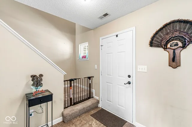 $285,000 | 342 East Brixton Woods Drive, Pittsboro, IN 46167