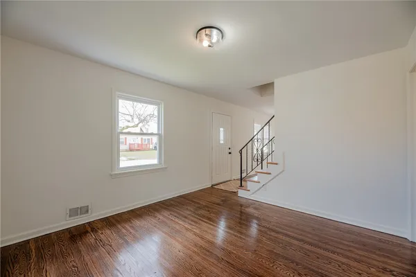 $174,900 | 227 Newcomb Street, Rochester, NY 14609