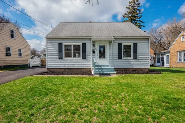 $174,900 | 227 Newcomb Street, Rochester, NY 14609