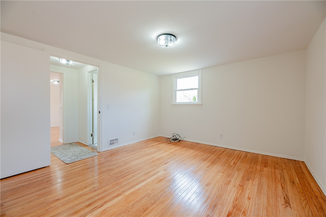 227 Newcomb Street Rochester, NY 14609 - Photo 26 of 38