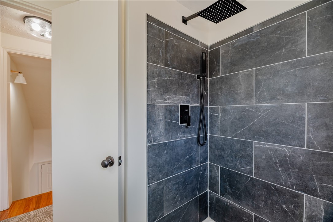 227 Newcomb Street Rochester, NY 14609 - Photo 34 of 38