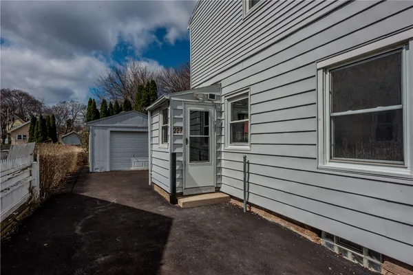 $174,900 | 227 Newcomb Street, Rochester, NY 14609
