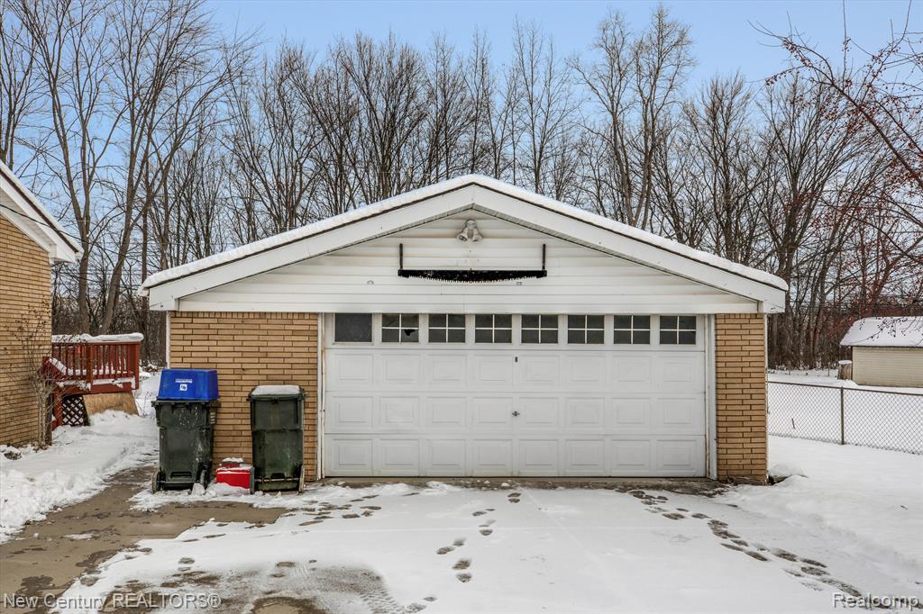 109 Michelson Road Rochester Hills, MI 48307 - Photo 36 of 44