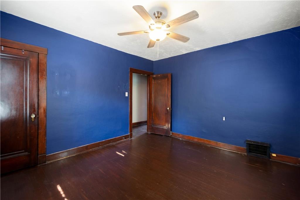 808 5th Avenue Coraopolis, PA 15108 - Photo 17 of 30