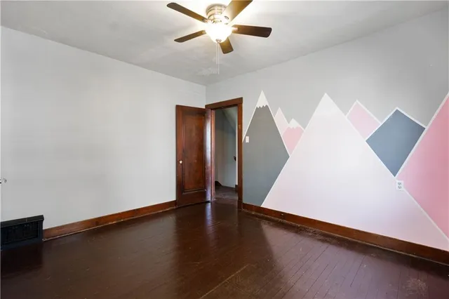 $160,000 | 808 5th Avenue, Coraopolis, PA 15108