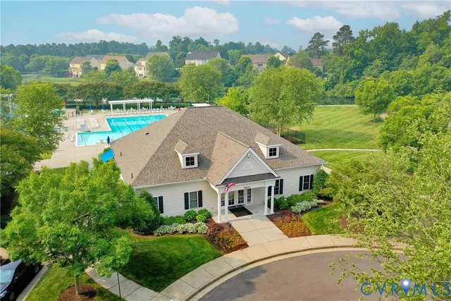 $390,435 | 5309 Twisting Vine Lane, Unit 201, Glen Allen, VA 23059