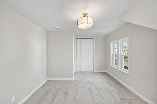 $324,900 | 1254 Niles Avenue, St. Paul, MN 55116