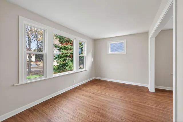 $324,900 | 1254 Niles Avenue, St. Paul, MN 55116