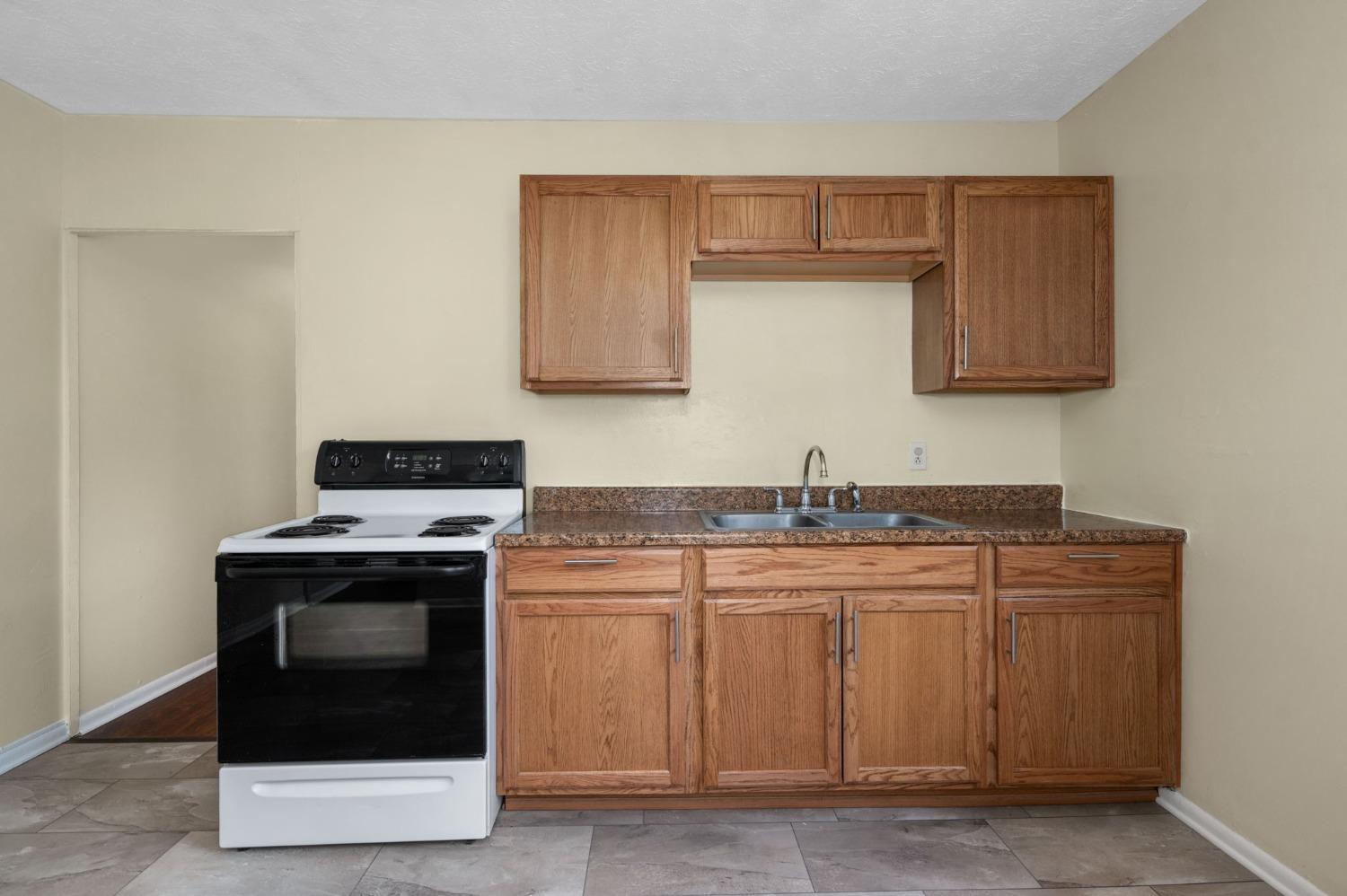 2644 Banning Road Cincinnati, OH 45239 - Photo 11 of 34 Gallery Image 11