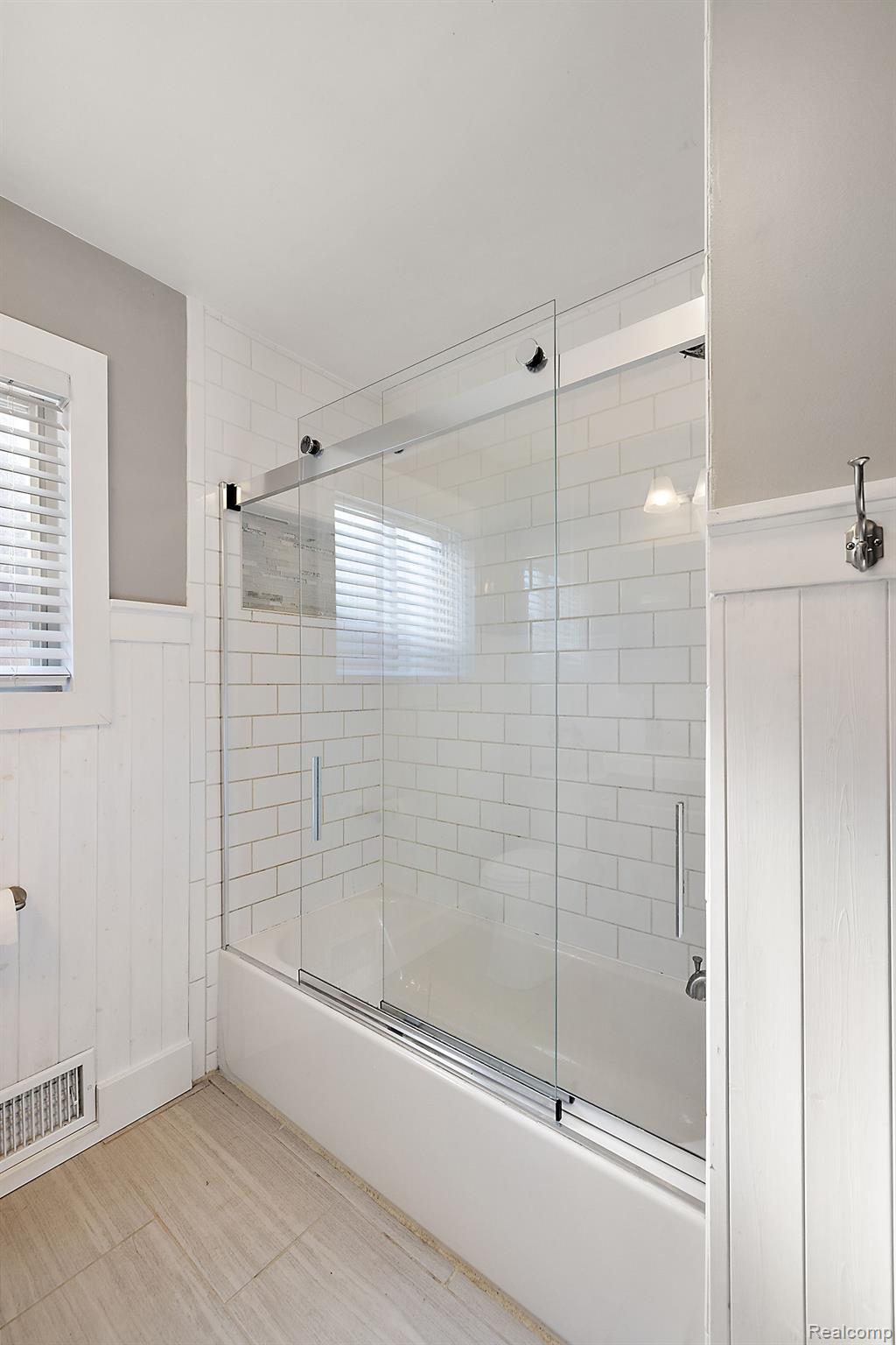 640 Ridgemont Avenue Dearborn, MI 48124 - Photo 47 of 74 Gallery Image 47