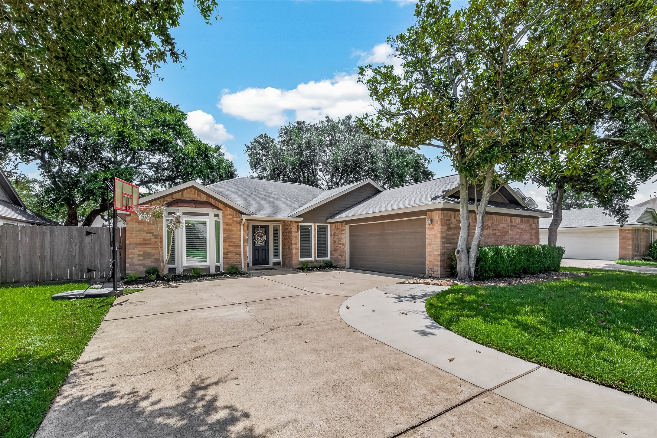 22939 Indian Ridge Drive Katy, TX 77450 - Photo 2 of 35