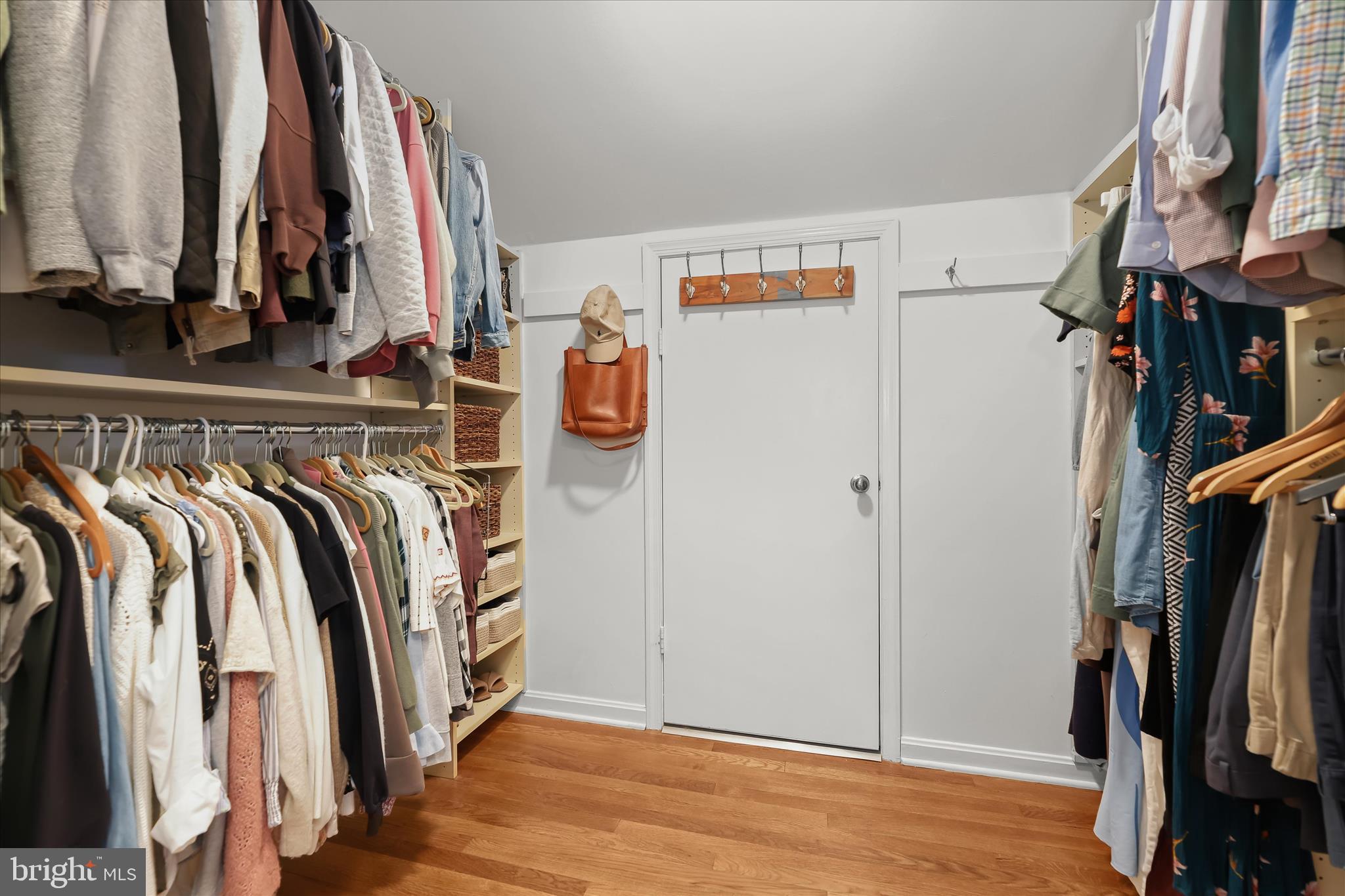 13121 Brandon Way Road Darnestown, MD 20878 - Photo 39 of 56 Primary walk-in closet