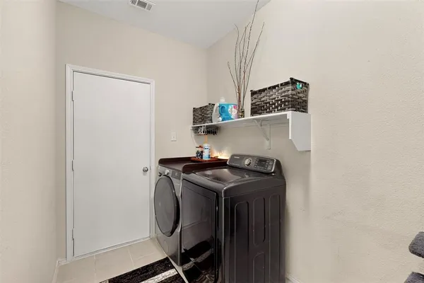 $400,000 | 309 Citrus Drive, Fate, TX 75087