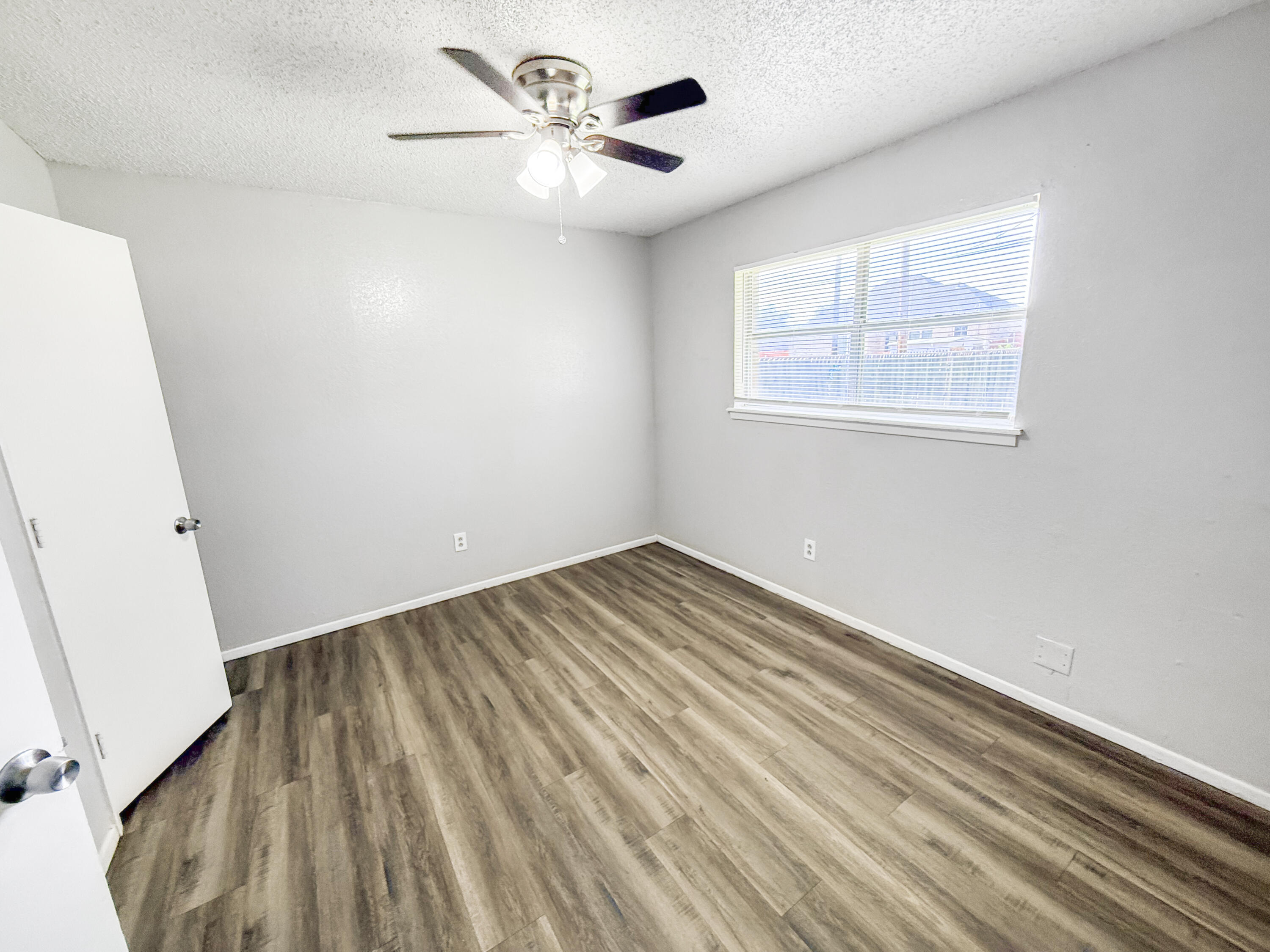 2302 40th Street Lubbock, TX 79412 - Photo 23 of 25 Unit B
