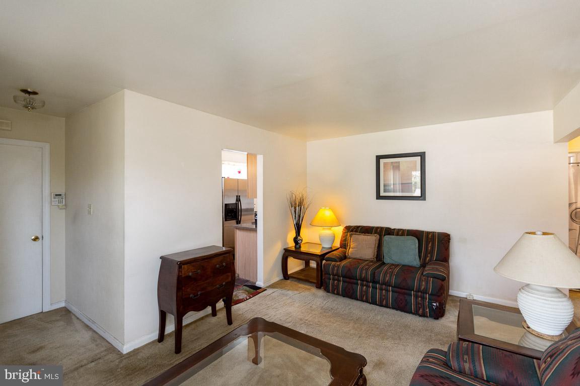 6713 Stanton Road Hyattsville, MD 20784 - Photo 6 of 38 Gallery Image 6