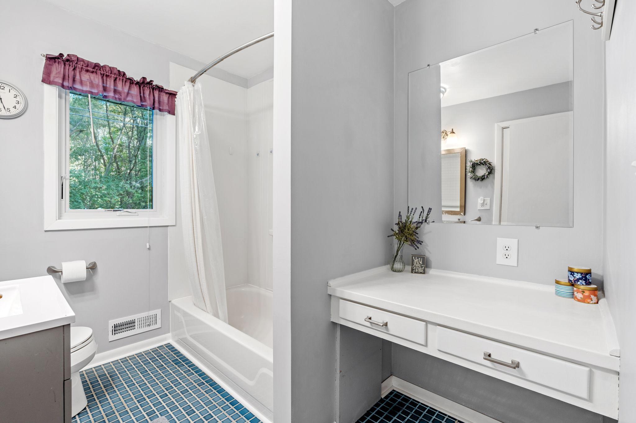 4008 Baker Road Hopkins, MN 55305 - Photo 20 of 43