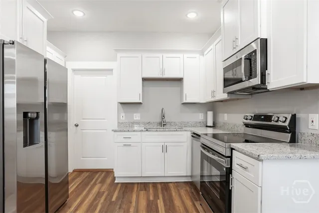 $2,600 | 537 East Congress Street, Unit B LOWER, Savannah, GA 31401