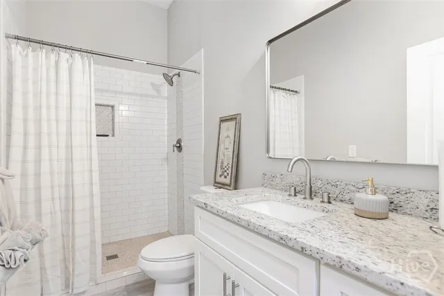 $2,600 | 537 East Congress Street, Unit B LOWER, Savannah, GA 31401