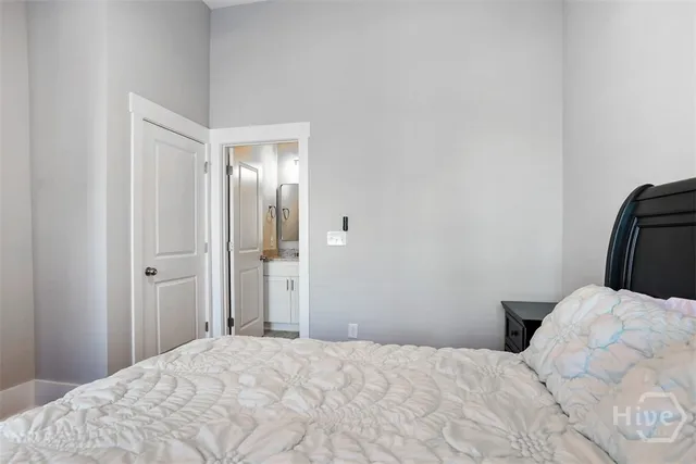 $2,600 | 537 East Congress Street, Unit B LOWER, Savannah, GA 31401