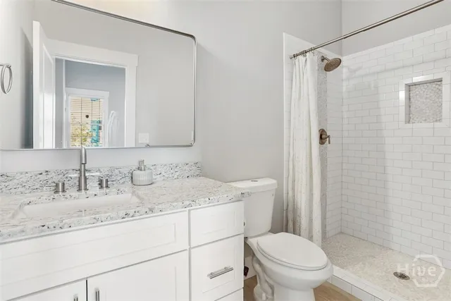 $2,600 | 537 East Congress Street, Unit B LOWER, Savannah, GA 31401