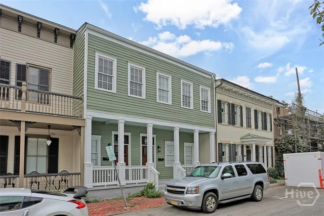 $2,600 | 537 East Congress Street, Unit B LOWER, Savannah, GA 31401