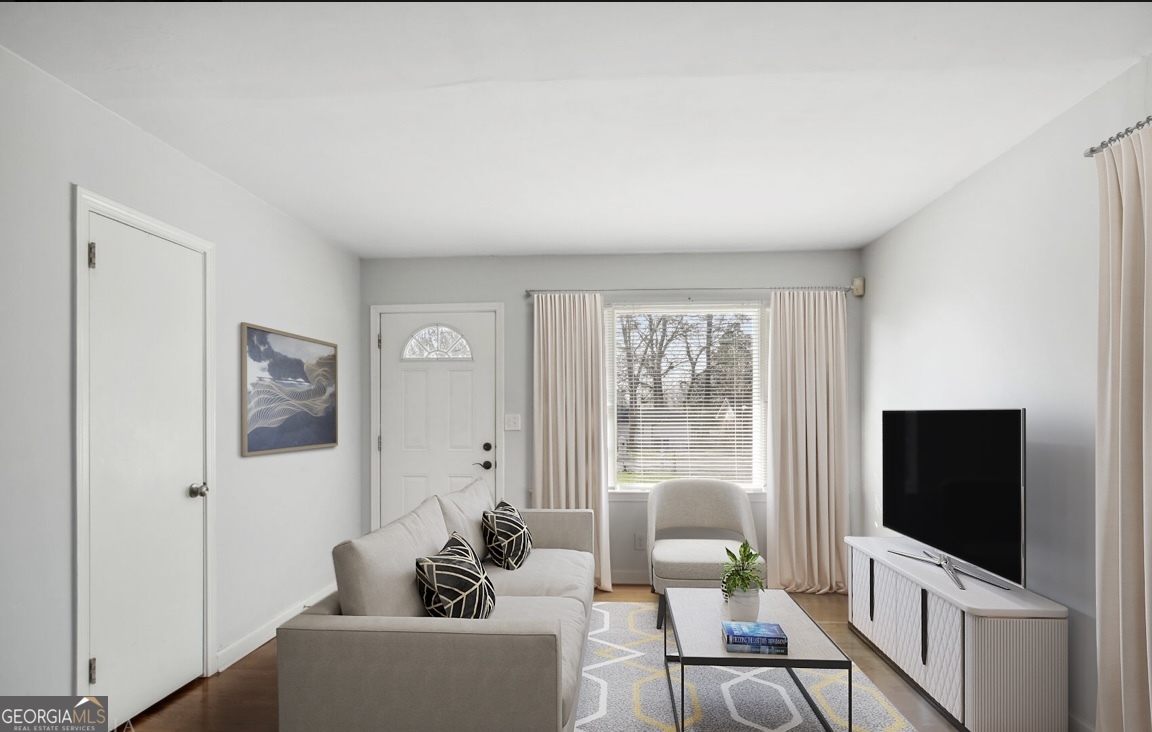 2078 Parker Ranch Road Southeast Atlanta, GA 30316 - Photo 2 of 16 Virtually Staged