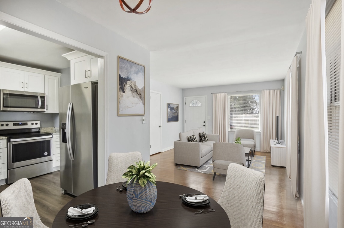 2078 Parker Ranch Road Southeast Atlanta, GA 30316 - Photo 6 of 16 Virtually Staged