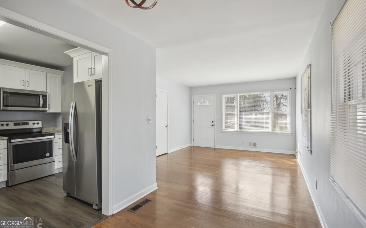 2078 Parker Ranch Road Southeast Atlanta, GA 30316 - Photo 7 of 16