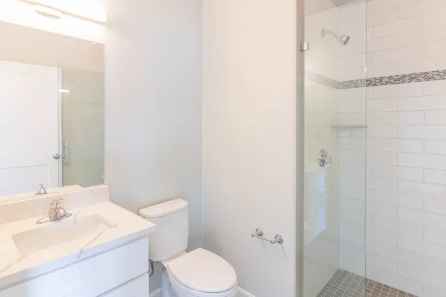 $2,500 | 163 Nantasket Avenue, Unit 409, Hull, MA 02045