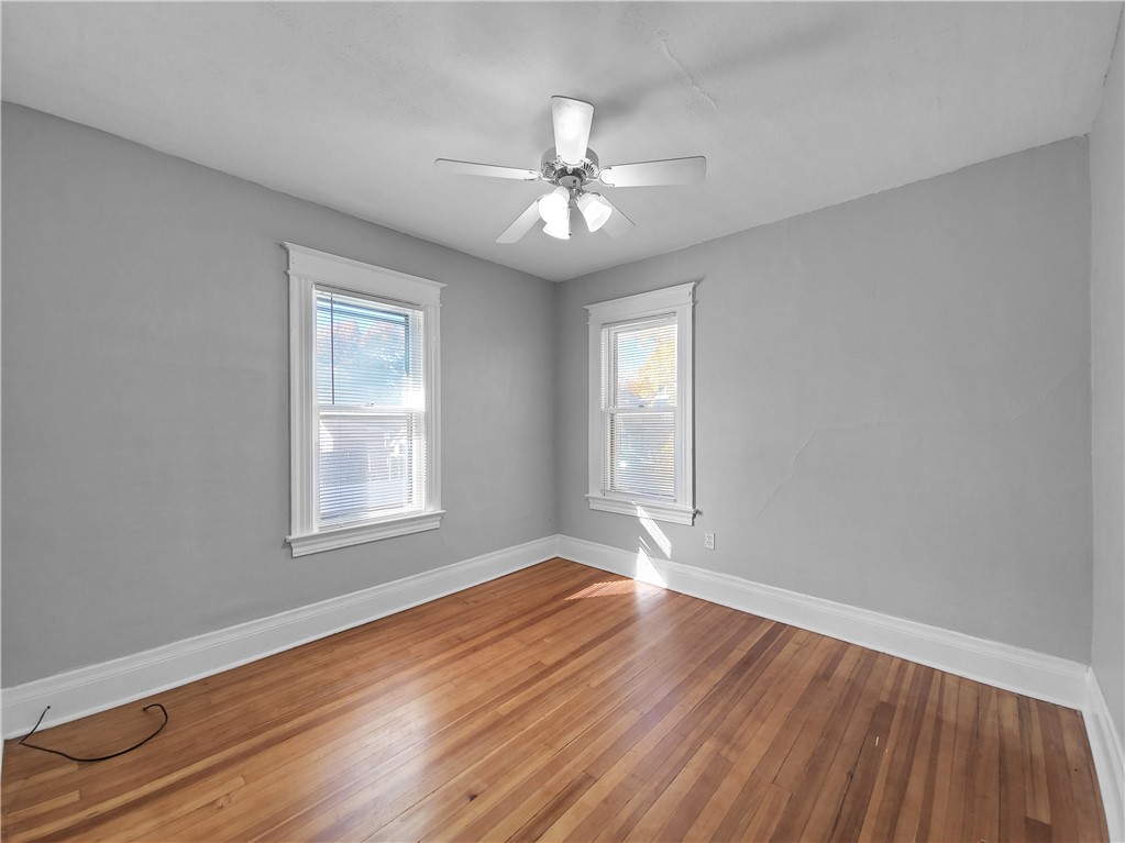 546 Magee Avenue Rochester, NY 14613 - Photo 20 of 36 Upstairs Bedroom 1