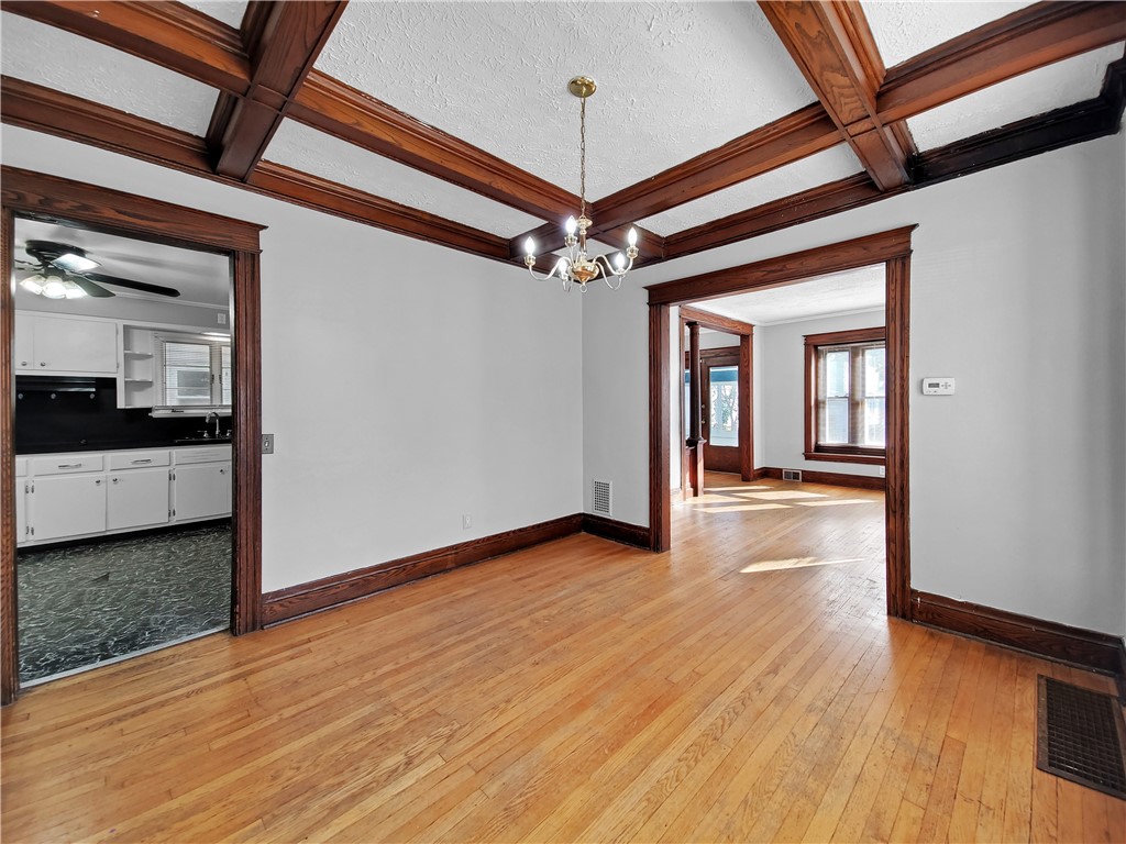 546 Magee Avenue Rochester, NY 14613 - Photo 10 of 36 Dining Room
