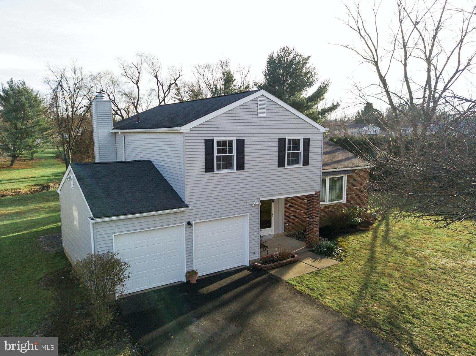 1261 Pebblebrook Road Warminster, PA 18974 - Photo 1 of 26 Gallery Image 1