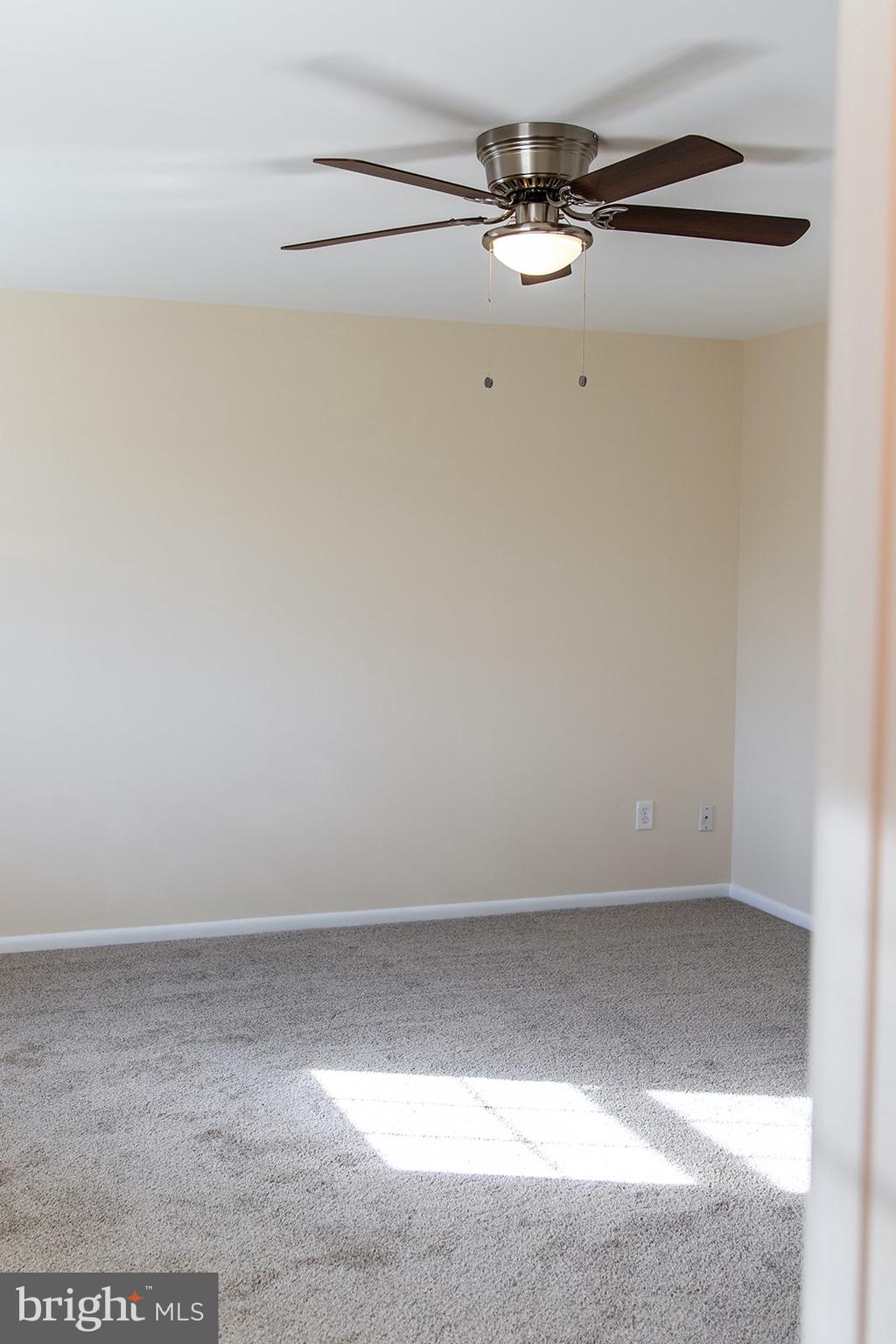1261 Pebblebrook Road Warminster, PA 18974 - Photo 12 of 26 Gallery Image 12