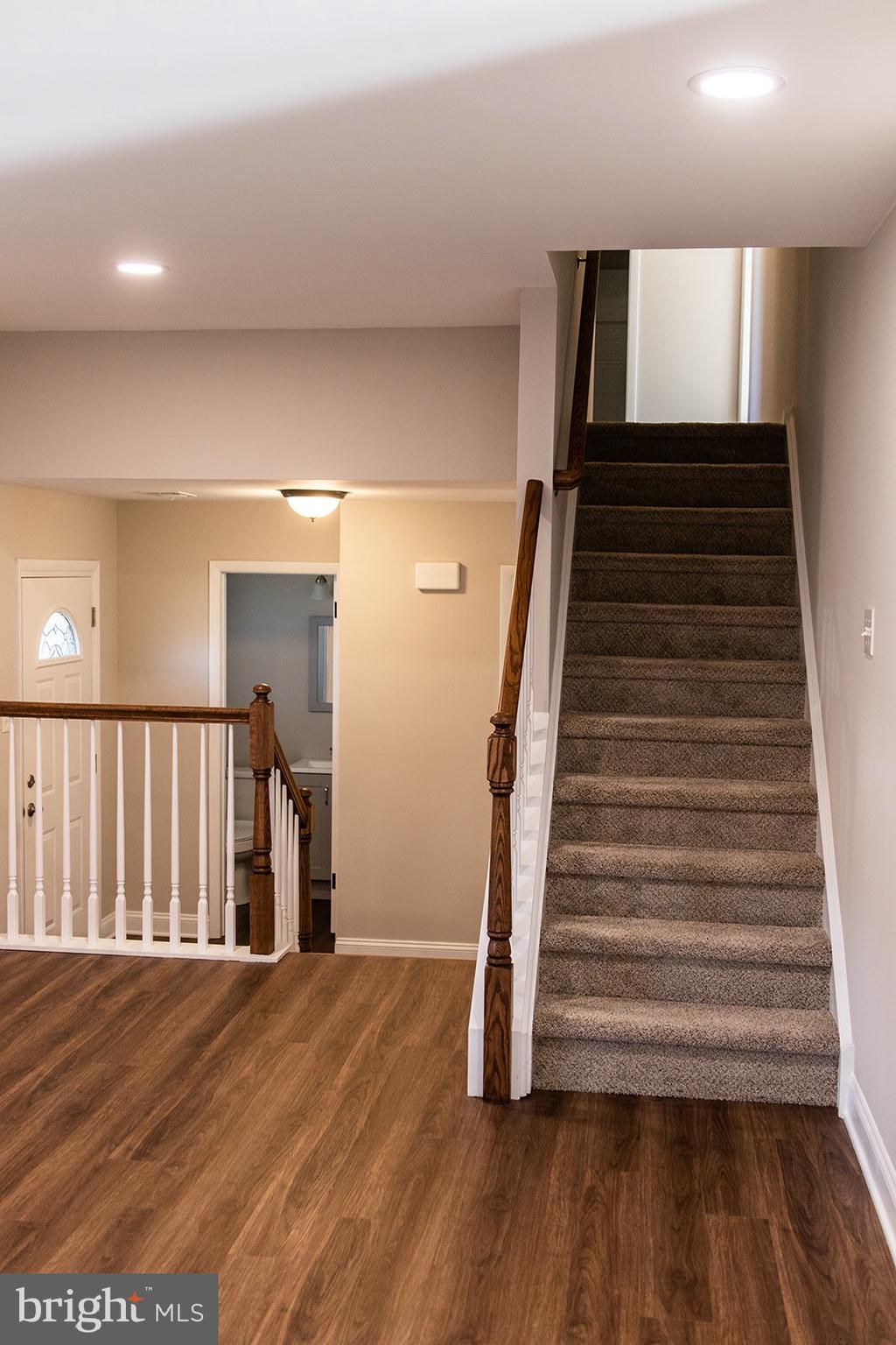 1261 Pebblebrook Road Warminster, PA 18974 - Photo 18 of 26 Gallery Image 18