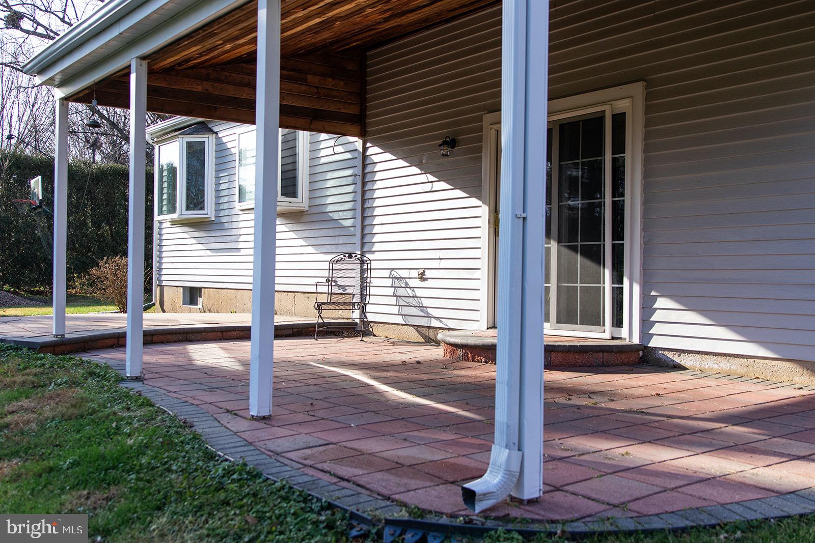 1261 Pebblebrook Road Warminster, PA 18974 - Photo 22 of 26 Gallery Image 22