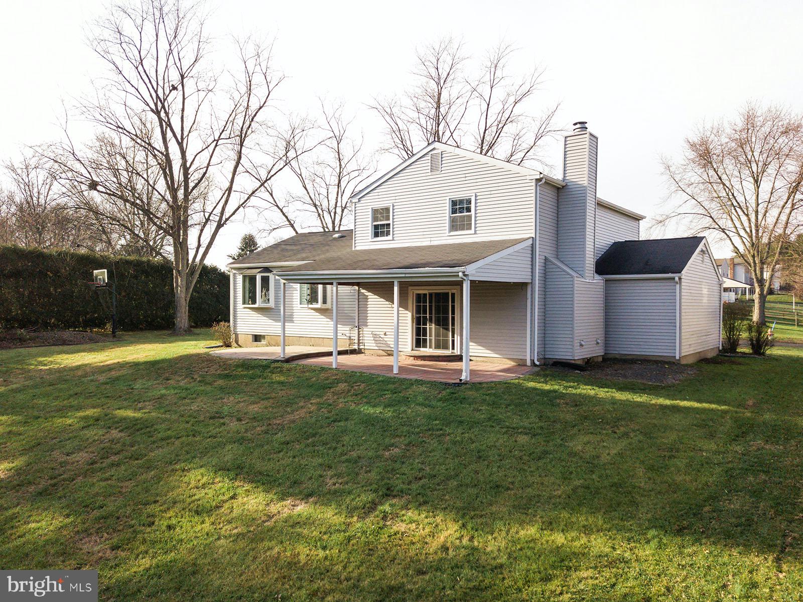 1261 Pebblebrook Road Warminster, PA 18974 - Photo 23 of 26 Gallery Image 23