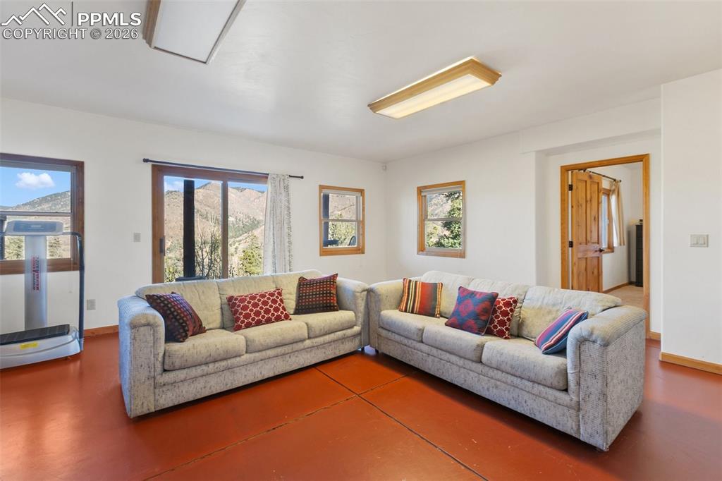 9110 Mountain Road Cascade, CO 80809 - Photo 25 of 49