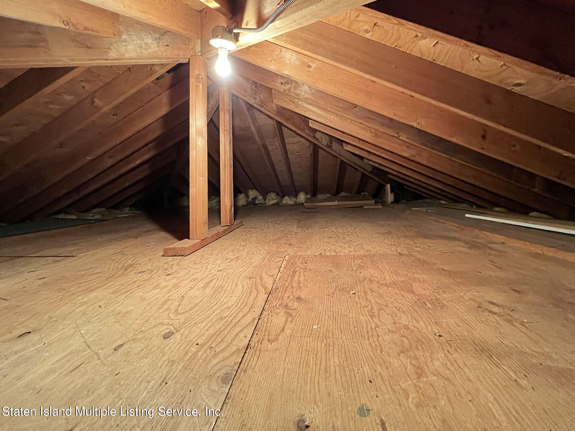 3522 Amboy Road, Unit C Staten Island, NY 10306 - Photo 14 of 32 IMG_6298