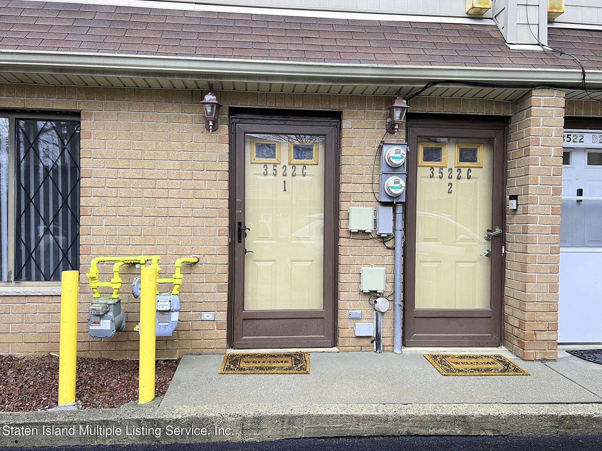 3522 Amboy Road, Unit C Staten Island, NY 10306 - Photo 2 of 32 IMG_6269