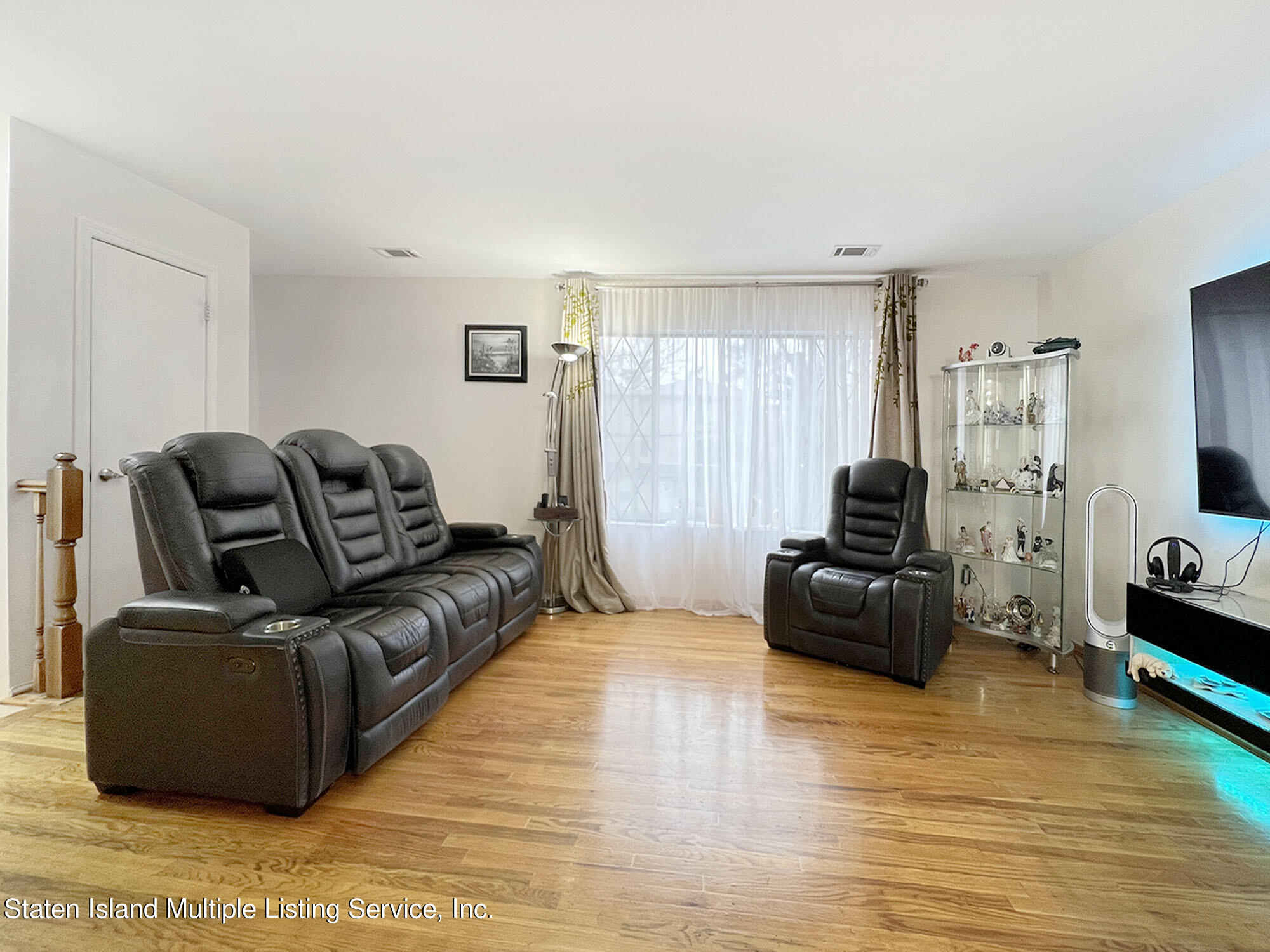 3522 Amboy Road, Unit C Staten Island, NY 10306 - Photo 6 of 32 IMG_6314