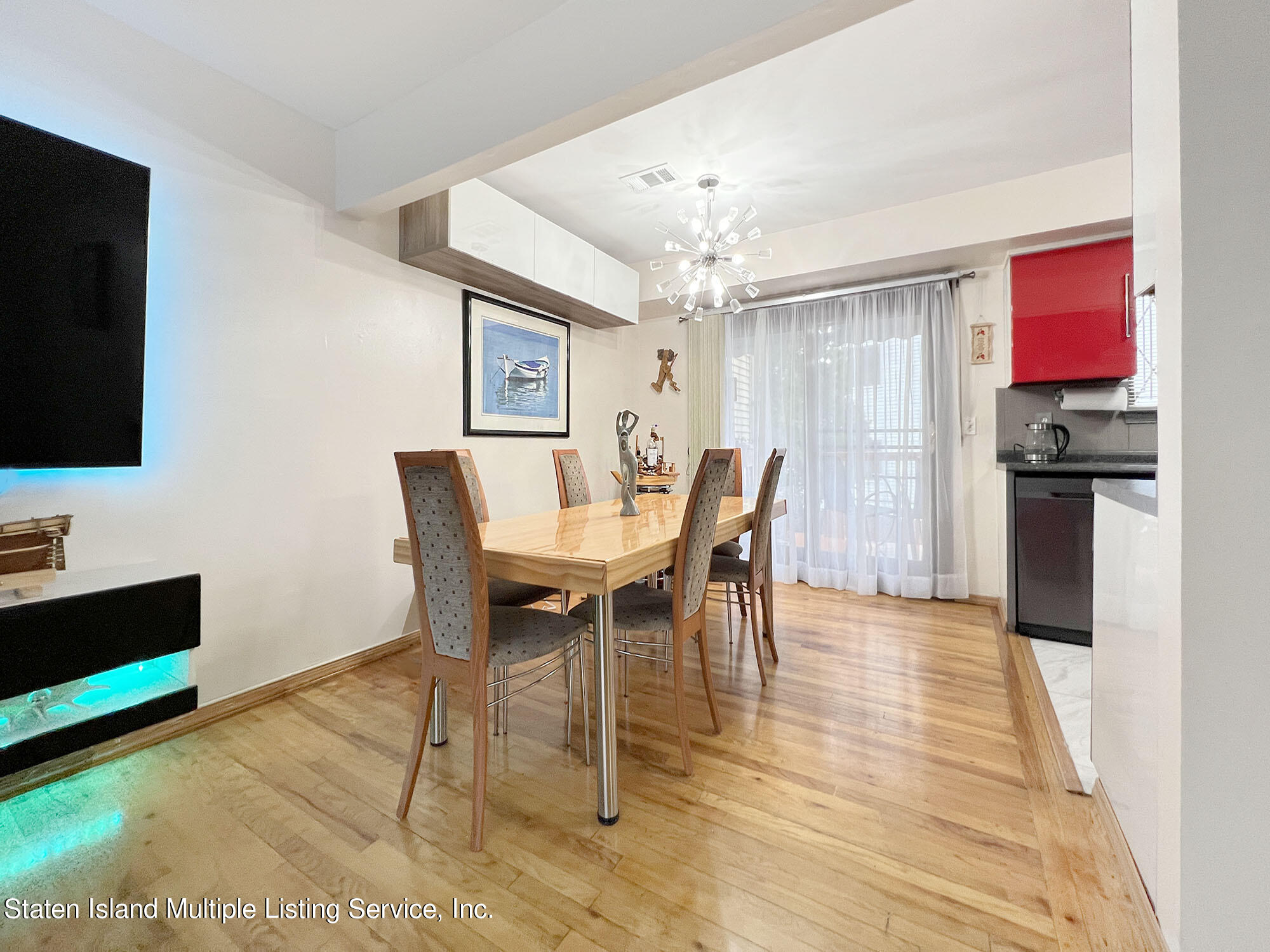 3522 Amboy Road, Unit C Staten Island, NY 10306 - Photo 8 of 32 IMG_6324