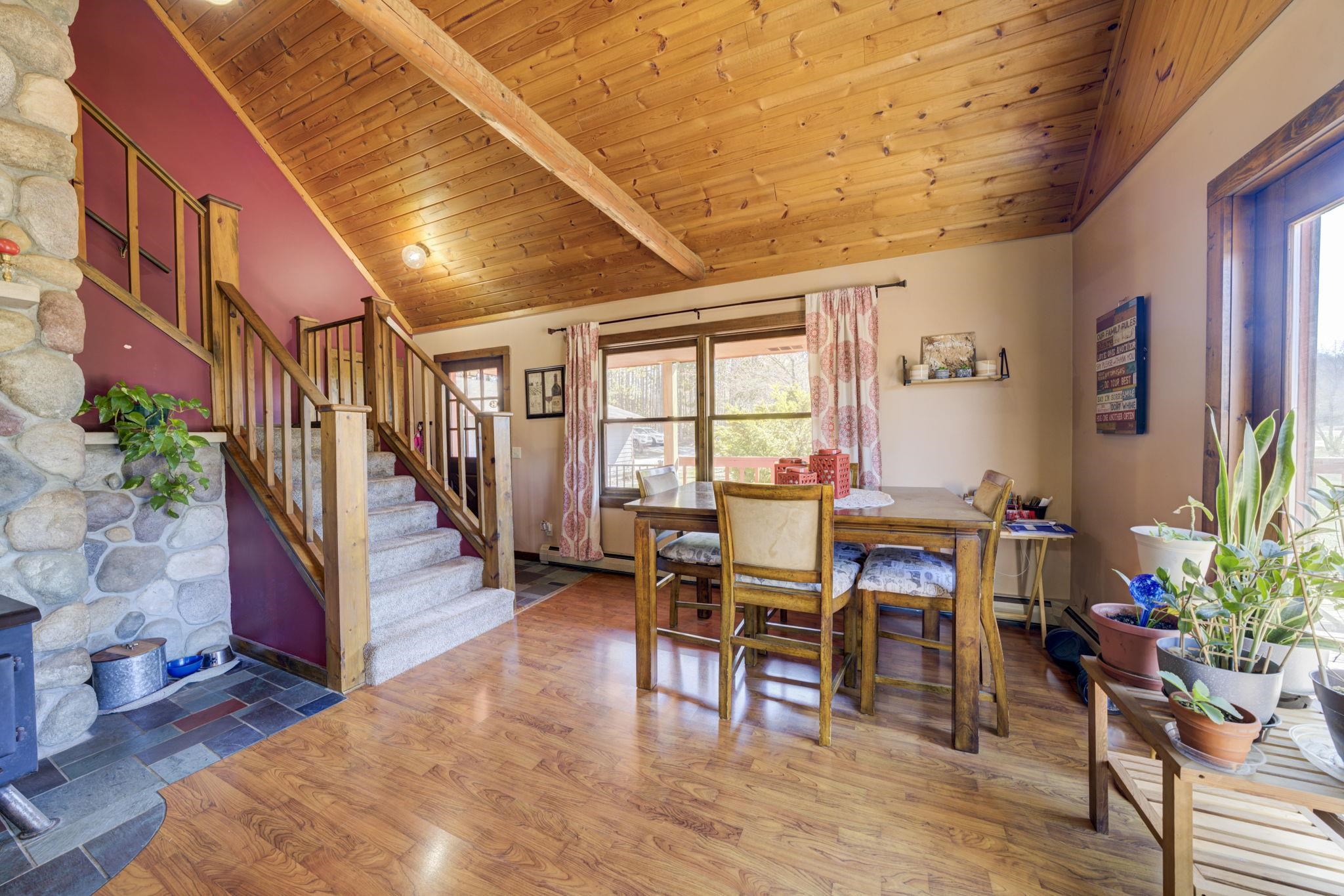 7556 Kingsley Road Kingsley, MI 49649 - Photo 15 of 66 Gallery Image 15
