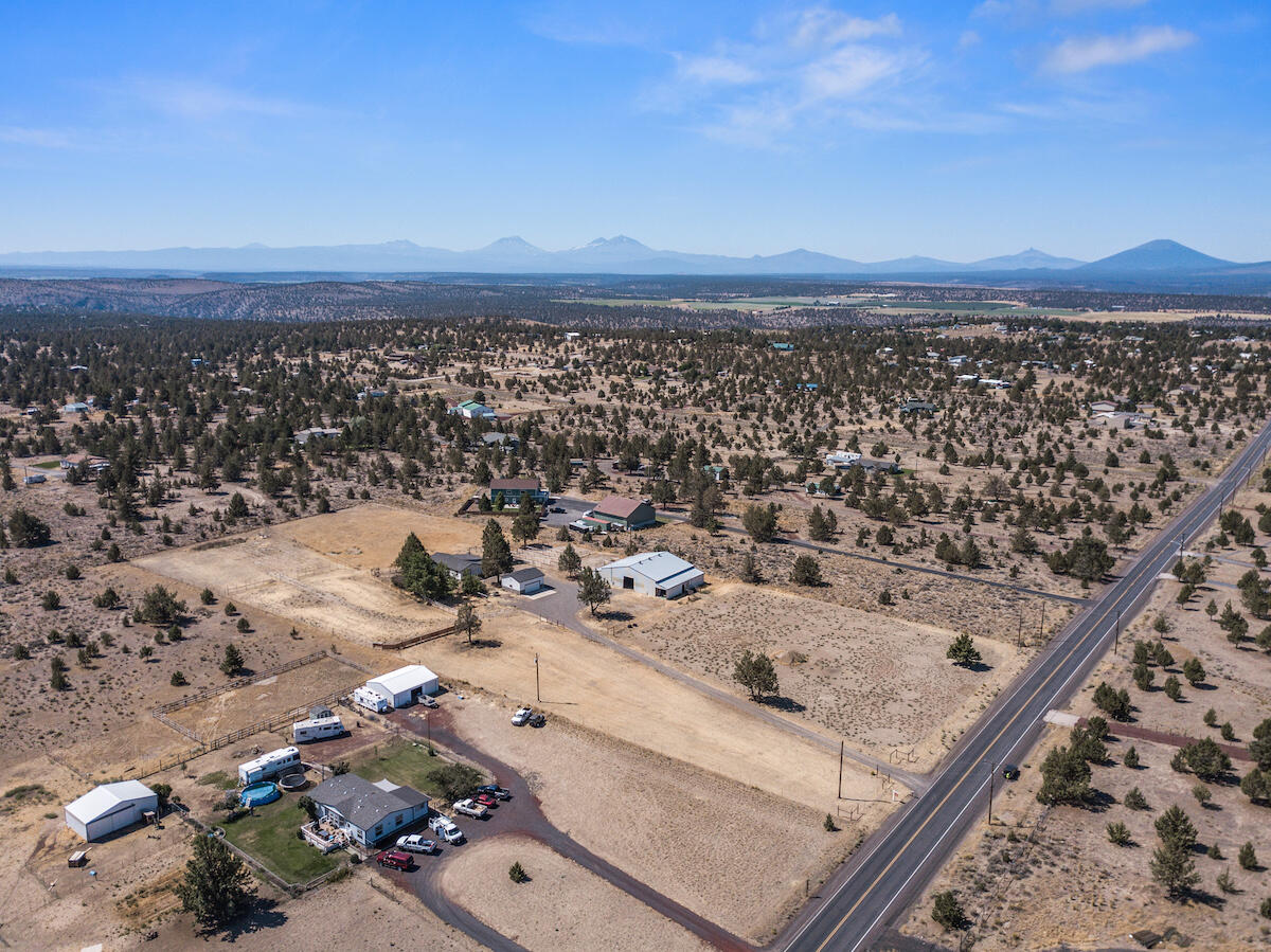 7131 Southwest Shad Road Terrebonne, OR 97760 - Photo 43 of 46 2021_08_28_7131_sw_shad_rd_crr-23