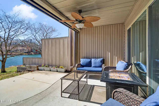 $310,000 | 96 Lakeshore Lane, Unit 28, Crossville, TN 38558